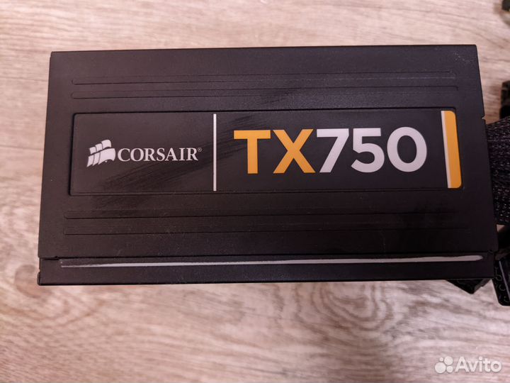 Блок питания corsair TX750w