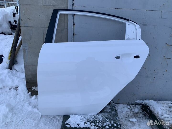 Дверь задняя левая Kia Rio 4 Оригинал 2017-2021