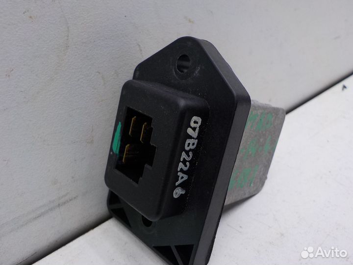 Резистор печки Opel Antara 2007