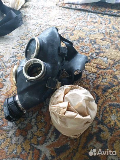 Противогаз