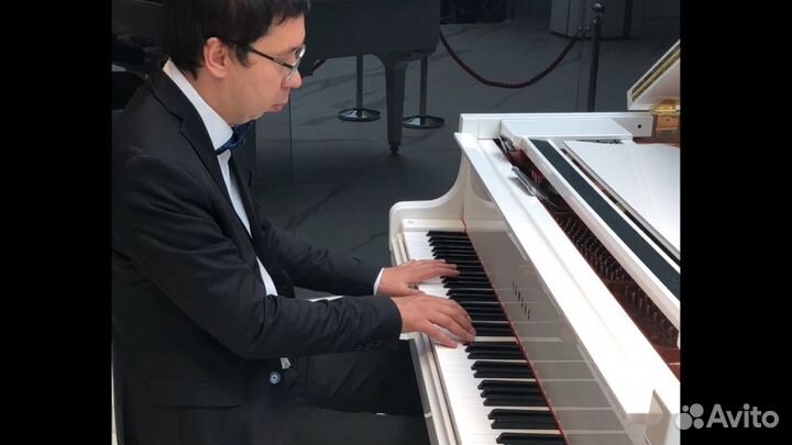 Пианист. стильная музыка на вашем празднике