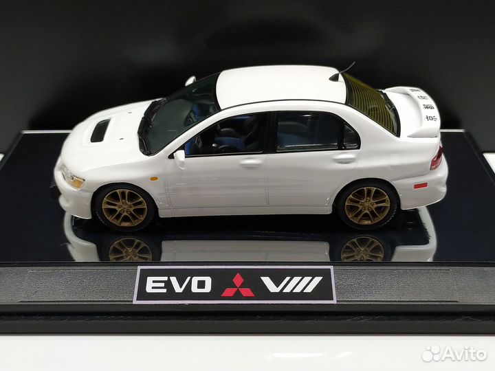1:43 Mitsubishi Lancer Evo 8