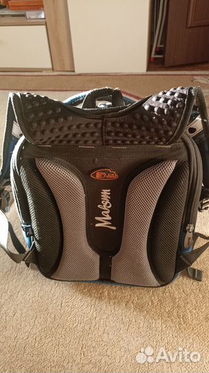 Школьный ортопедический ранец