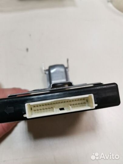 Блок управления пневмоподвеской Lexus Rx AGL10 3.5