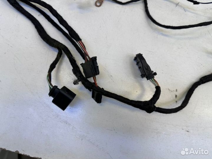 Жгут проводов Volkswagen Touareg 2 2010-2018