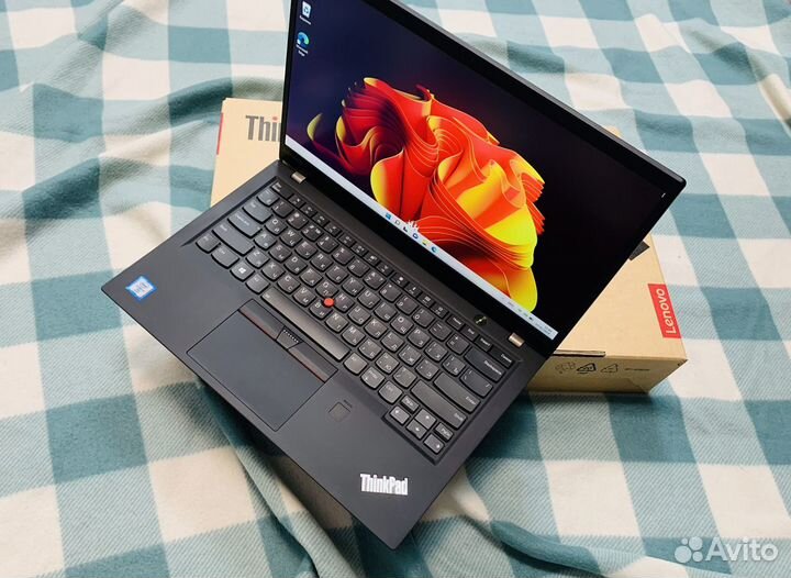 ThinkPad x1 carbon Core i7