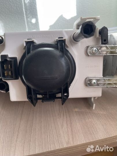 Фара правя ваз ту 4573-001-75365669-2007