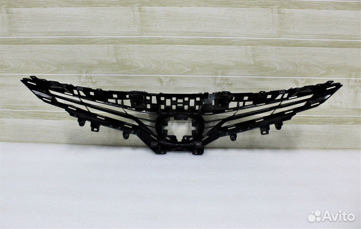 Camry 70 Решетка радиатора Оригинал 2021-2023