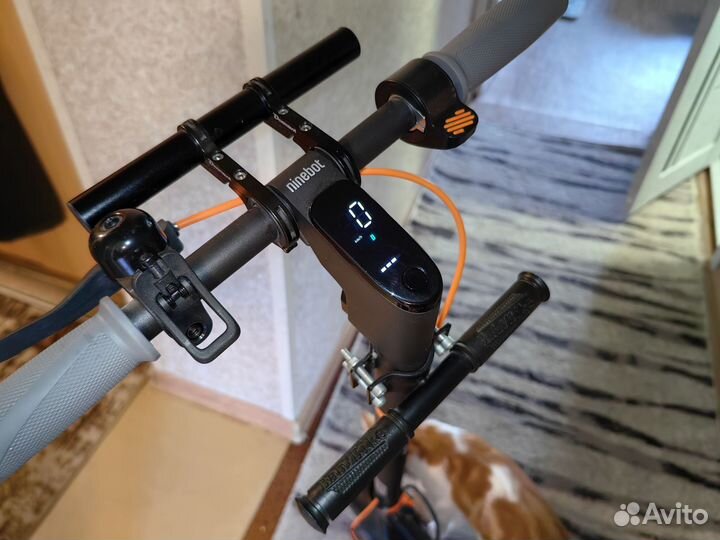 Новый Nininebot kickscooter f40a на гарантии