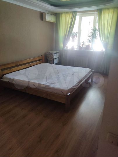 2-к. квартира, 70 м², 2/5 эт.