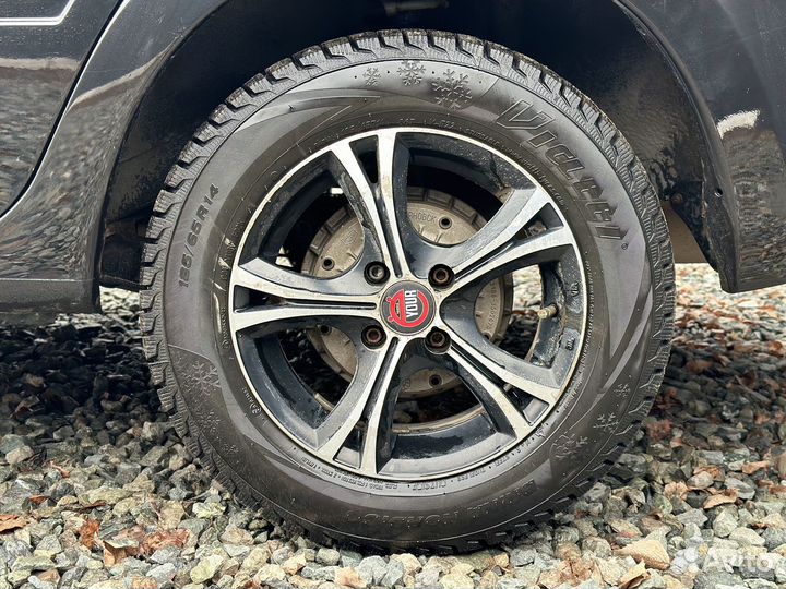 LADA Granta 1.6 МТ, 2015, 130 000 км