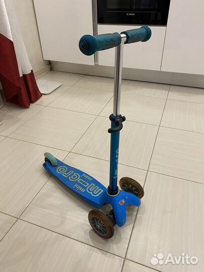 Самокат Micro Mini deluxe