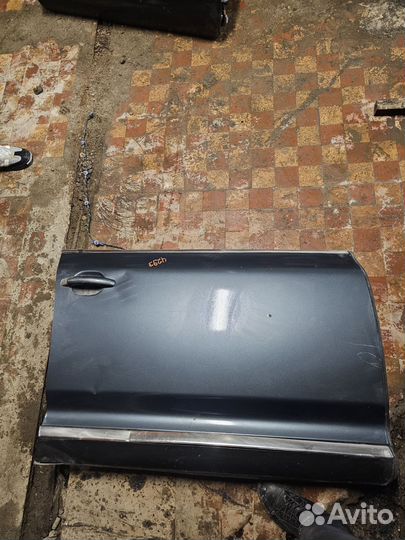 Дверь передняя правая volkswagen touareg 1