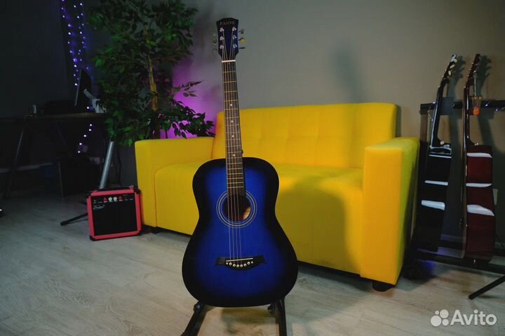 Акустическая гитара + Аксессуары