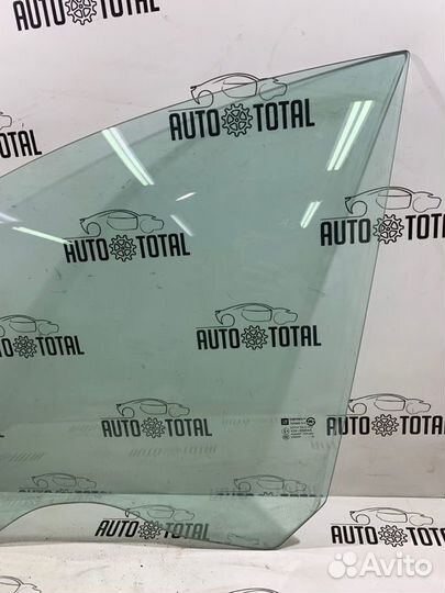 Стекло двери переднее левое Chevrolet Cruze J300