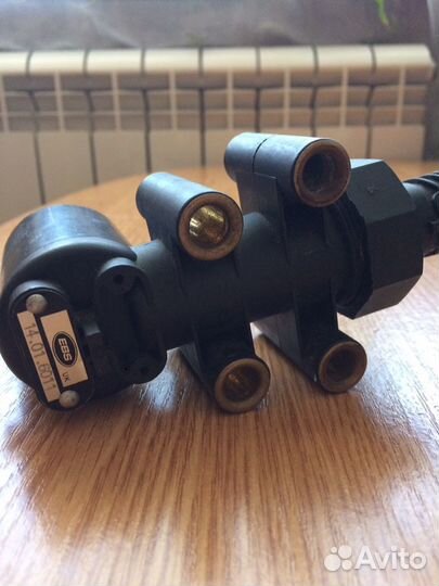 Кран уровня пола