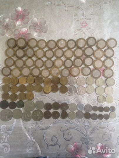 Продам юбилейные монеты и старые монеты