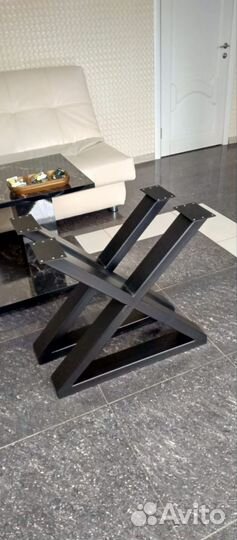 Стол обеденный в стиле лофт