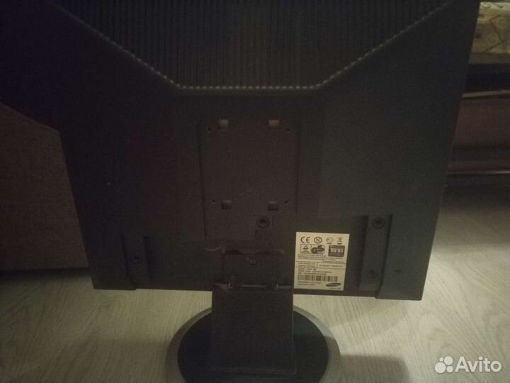 Монитор Samsung syncmaster 940n