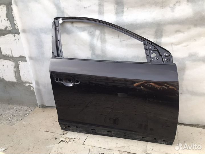 Дверь передняя правая Renault Megane 3 арт700