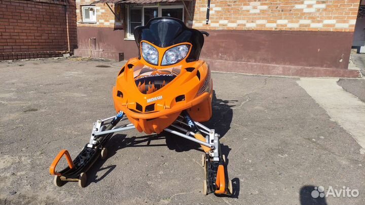 Снегоход Arctic cat Crossfire 800