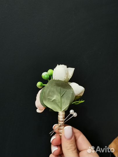 Бутоньерка