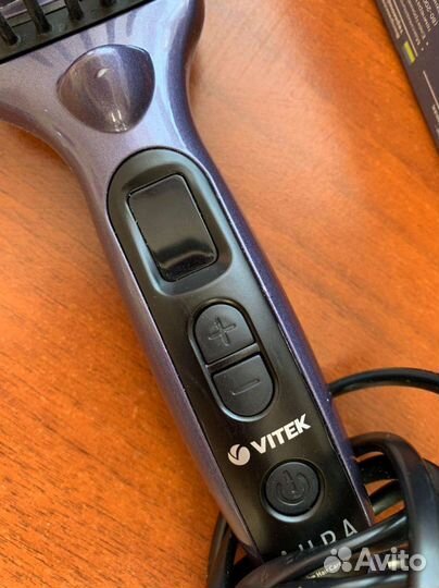 Фен-щётка, выпрямитель