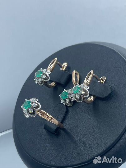 Золотой Комплект с Бриллиантами Изумрудами 585