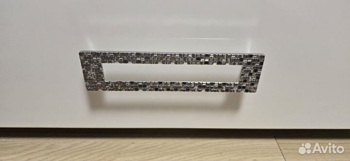 Тумба под телевизор