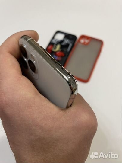 iPhone 11 Pro, 64 ГБ