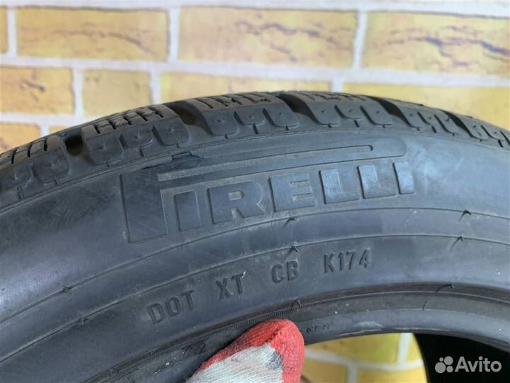 Pirelli Winter Sottozero 210 Serie II 245/45 R17 99H