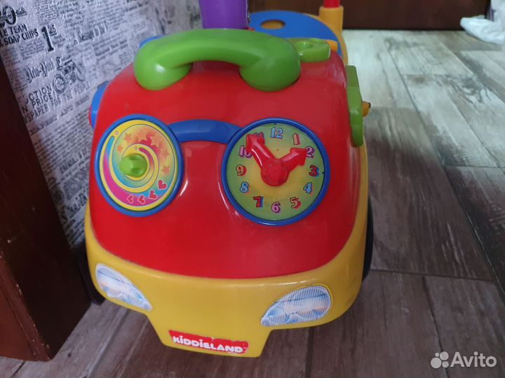 Машинка-каталка