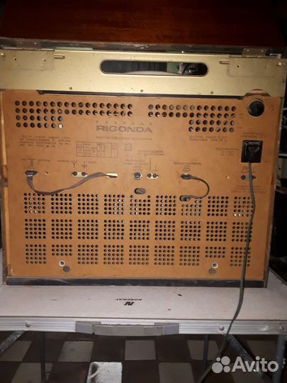 Ламповая радиола ригонда