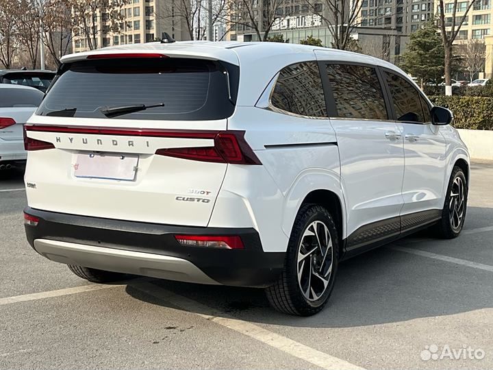 Hyundai Custo 2.0 AT, 2021, 30 000 км