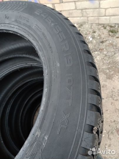 Nokian Tyres Hakkapeliitta 8 SUV 245/55 R19 107