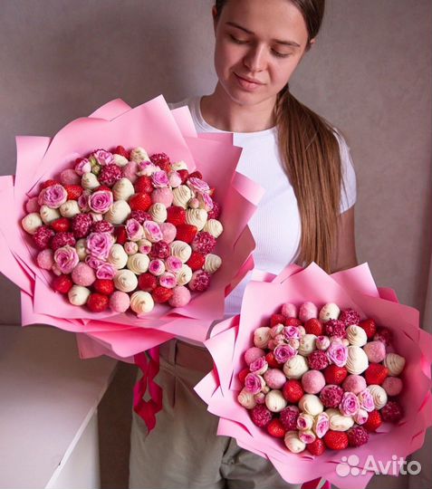 Клубника в шоколаде букеты