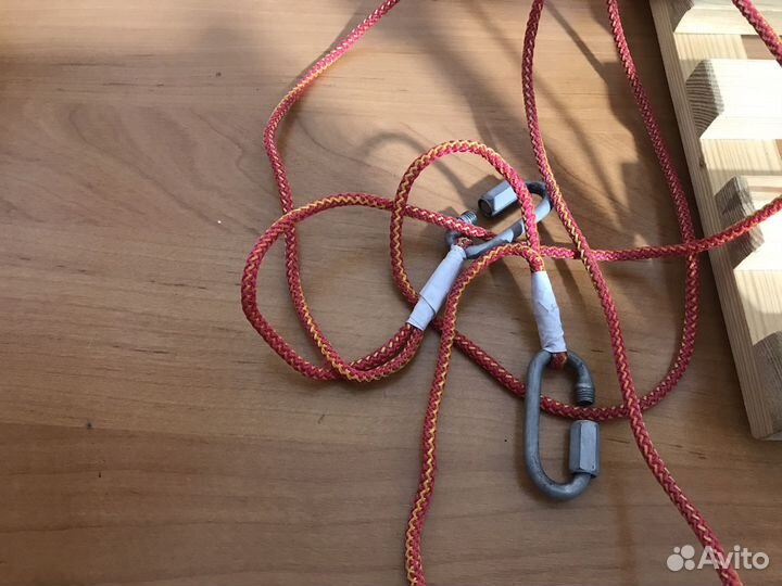 Качели, бассейн