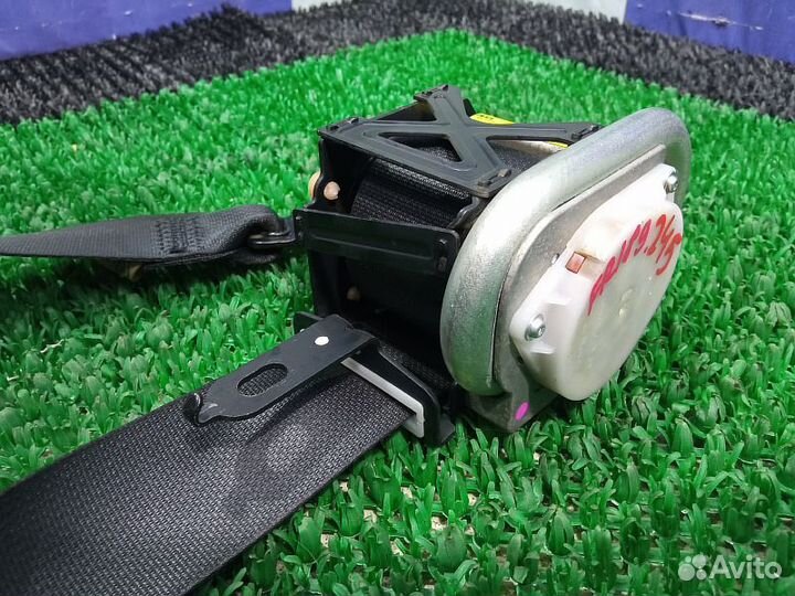 Ремень безопасности передний правый Mitsubishi Pajero Sport