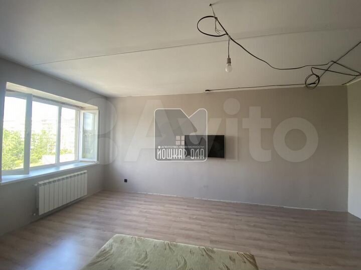 3-к. квартира, 138 м², 3/9 эт.