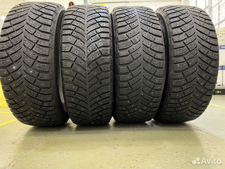 Michelin X-Ice North 4 205/55 R16 94T
