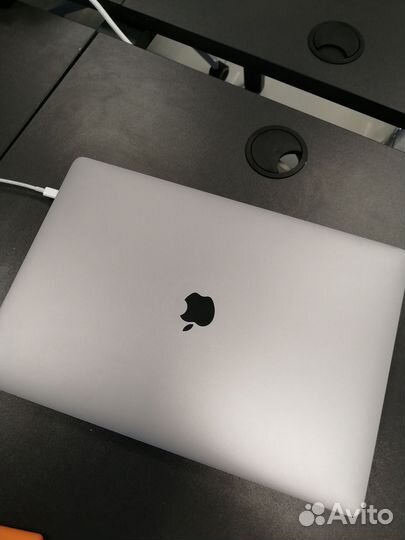 Apple MacBook Pro 16 2019 i9 16RAM 1TB SSD