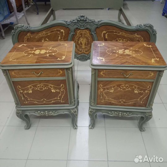 Тумбочки из массива с маркетри. Авторский декор