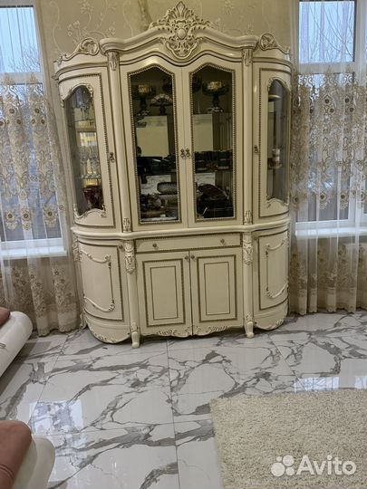 Серванд и тумба