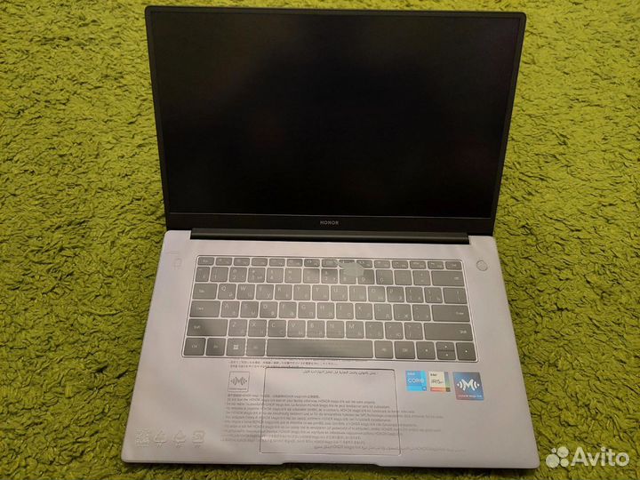 Honor MagicBook 15 2023