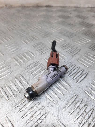 Форсунка Lexus Is200 седан 2.0 1GFE 2004