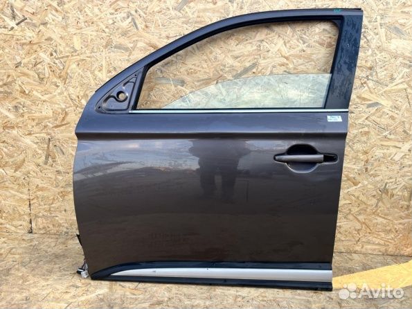 Дверь передняя левая Митсубиси Аутлендер 3 рест