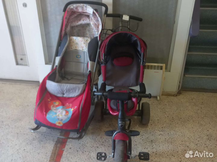 Санки и велосипед