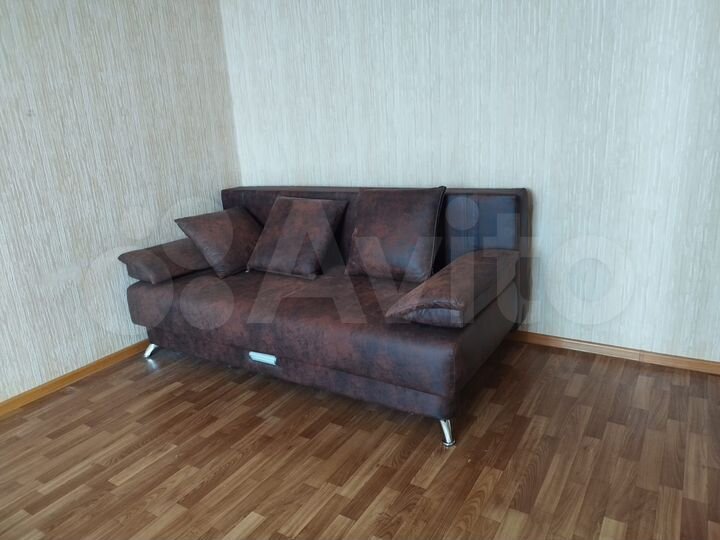 2-к. квартира, 57 м², 13/17 эт.