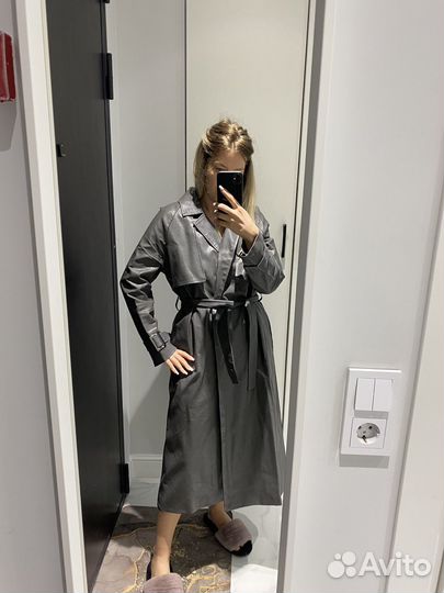 Кожаный плащ женский