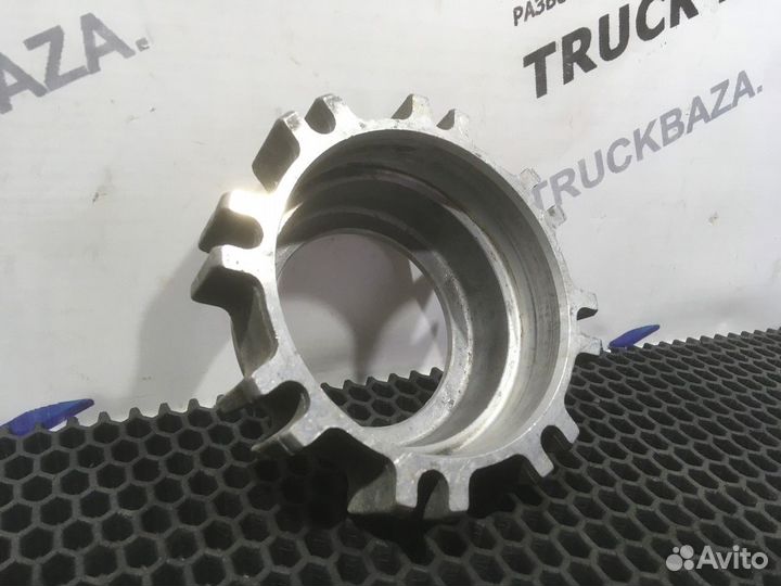 24426184 Кронштейн вискомуфты Volvo FM
